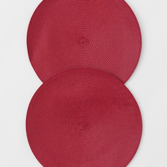 H&M 2-pack Round Red Placemats - Picture 1 of 2